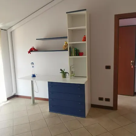 La Casa Di Lucia 알바